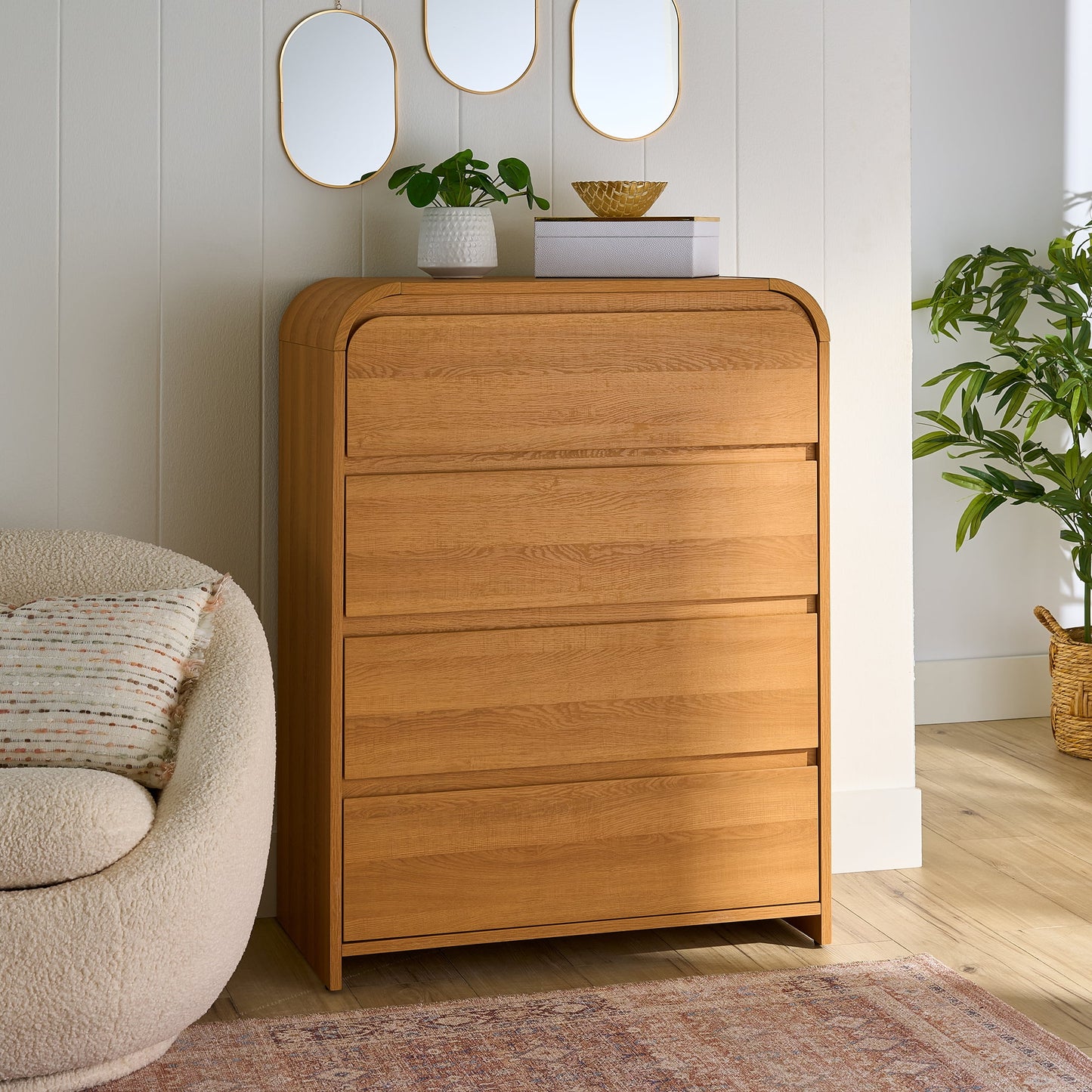Juliet 4 Drawer Dresser, Light Honey Finish